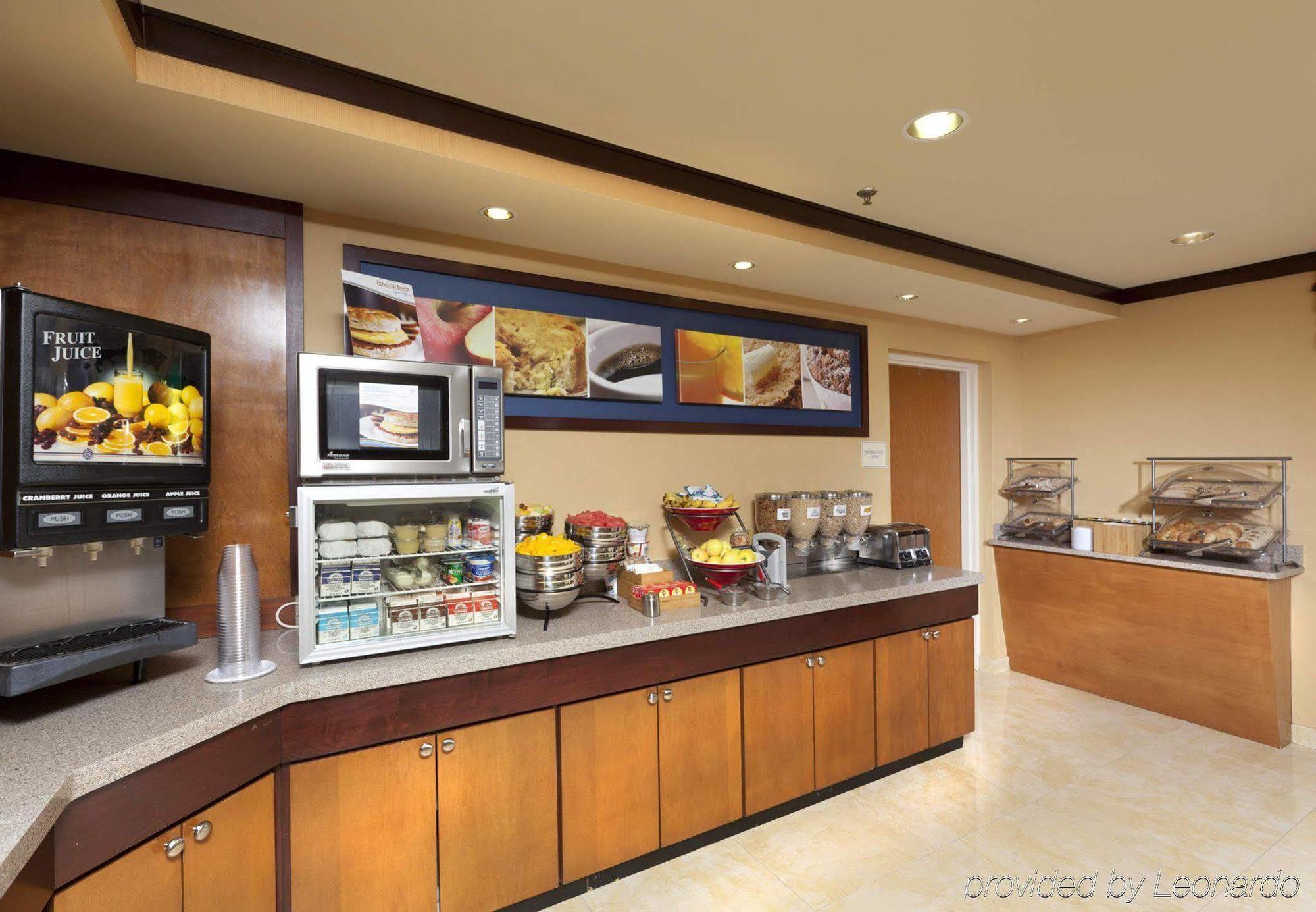 Fairfield Inn By Marriott Lexington Park Patuxent River Naval Air Station Ресторан фото