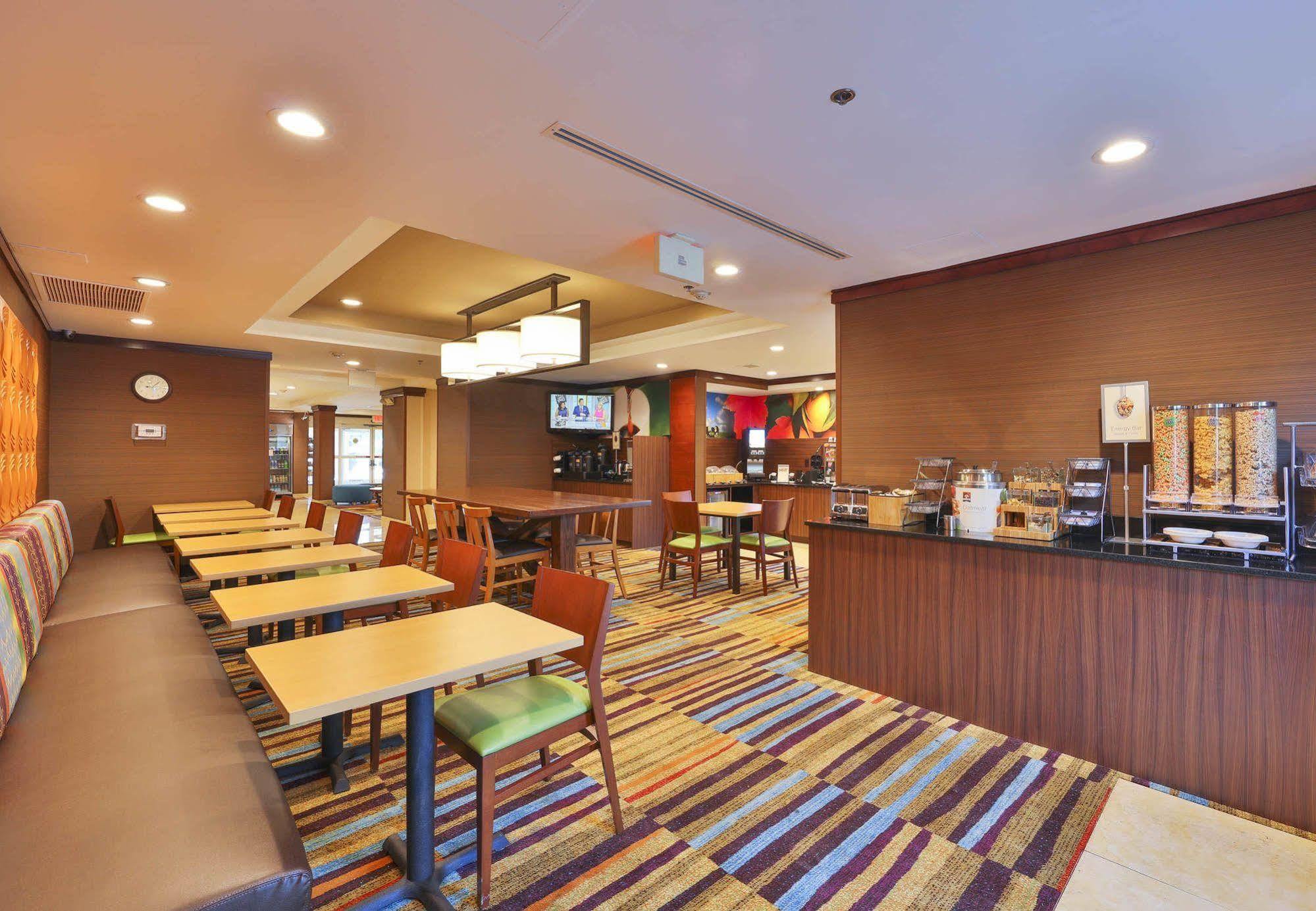 Fairfield Inn By Marriott Lexington Park Patuxent River Naval Air Station Экстерьер фото